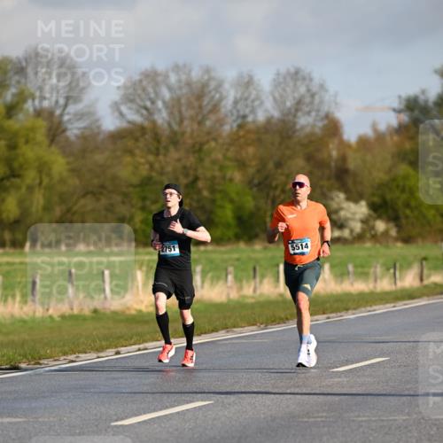 12.04.2026 - 45. Internationalen Wilhelmsburger Insellauf Dr. Thomas Lammeyer http://msf.ph/oto/9430829 12.04.2026 09:09:04 Laufen 2751, 5514 meine-sportfotos.de