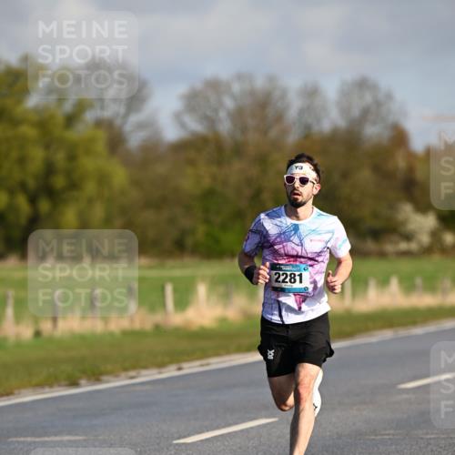 12.04.2026 - 45. Internationalen Wilhelmsburger Insellauf Dr. Thomas Lammeyer http://msf.ph/oto/9430853 12.04.2026 09:09:09 Laufen 2281, 3 meine-sportfotos.de