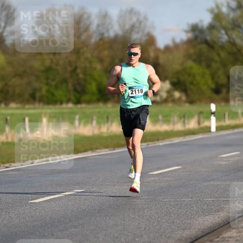 12.04.2026 - 45. Internationalen Wilhelmsburger Insellauf Dr. Thomas Lammeyer http://msf.ph/oto/9430886 12.04.2026 09:09:26 Laufen 3979, 2119 meine-sportfotos.de
