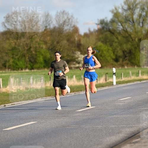 12.04.2026 - 45. Internationalen Wilhelmsburger Insellauf Dr. Thomas Lammeyer http://msf.ph/oto/9430895 12.04.2026 09:09:29 Laufen 524, 4512 meine-sportfotos.de