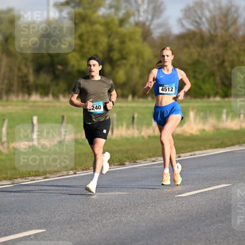 12.04.2026 - 45. Internationalen Wilhelmsburger Insellauf Dr. Thomas Lammeyer http://msf.ph/oto/9430909 12.04.2026 09:09:32 Laufen 240, 4512 meine-sportfotos.de