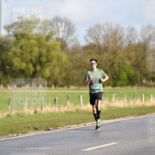 12.04.2026 - 45. Internationalen Wilhelmsburger Insellauf Dr. Thomas Lammeyer http://msf.ph/oto/9430944 12.04.2026 09:09:45 Laufen 5237 meine-sportfotos.de