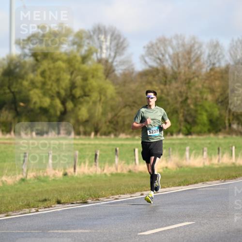 12.04.2026 - 45. Internationalen Wilhelmsburger Insellauf Dr. Thomas Lammeyer http://msf.ph/oto/9430945 12.04.2026 09:09:45 Laufen 5237 meine-sportfotos.de