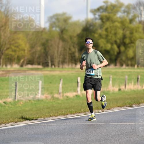12.04.2026 - 45. Internationalen Wilhelmsburger Insellauf Dr. Thomas Lammeyer http://msf.ph/oto/9430959 12.04.2026 09:09:47 Laufen 5237 meine-sportfotos.de