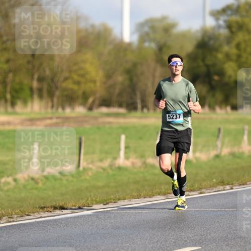 12.04.2026 - 45. Internationalen Wilhelmsburger Insellauf Dr. Thomas Lammeyer http://msf.ph/oto/9430962 12.04.2026 09:09:47 Laufen 5237 meine-sportfotos.de
