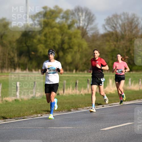 12.04.2026 - 45. Internationalen Wilhelmsburger Insellauf Dr. Thomas Lammeyer http://msf.ph/oto/9430975 12.04.2026 09:09:54 Laufen 10, 2970, 3644, 5456 meine-sportfotos.de