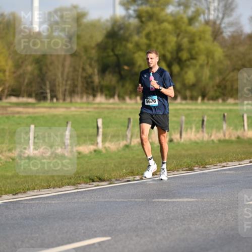 12.04.2026 - 45. Internationalen Wilhelmsburger Insellauf Dr. Thomas Lammeyer http://msf.ph/oto/9431005 12.04.2026 09:09:59 Laufen 5676 meine-sportfotos.de