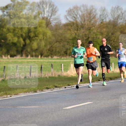 12.04.2026 - 45. Internationalen Wilhelmsburger Insellauf Dr. Thomas Lammeyer http://msf.ph/oto/9431028 12.04.2026 09:10:13 Laufen 5838, 5554, 4863, 4205, 682 meine-sportfotos.de