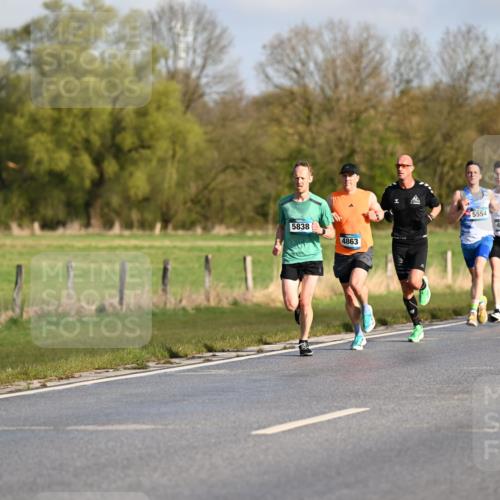 12.04.2026 - 45. Internationalen Wilhelmsburger Insellauf Dr. Thomas Lammeyer http://msf.ph/oto/9431029 12.04.2026 09:10:14 Laufen 5838, 4863, 5554, 4205, 4682 meine-sportfotos.de