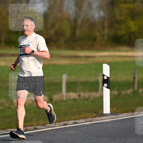 12.04.2026 - 45. Internationalen Wilhelmsburger Insellauf Dr. Thomas Lammeyer http://msf.ph/oto/9431113 12.04.2026 09:10:28 Laufen 31, 0 meine-sportfotos.de