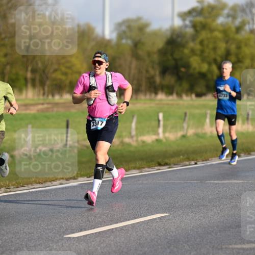 12.04.2026 - 45. Internationalen Wilhelmsburger Insellauf Dr. Thomas Lammeyer http://msf.ph/oto/9431122 12.04.2026 09:10:31 Laufen 8, 4583, 3317 meine-sportfotos.de