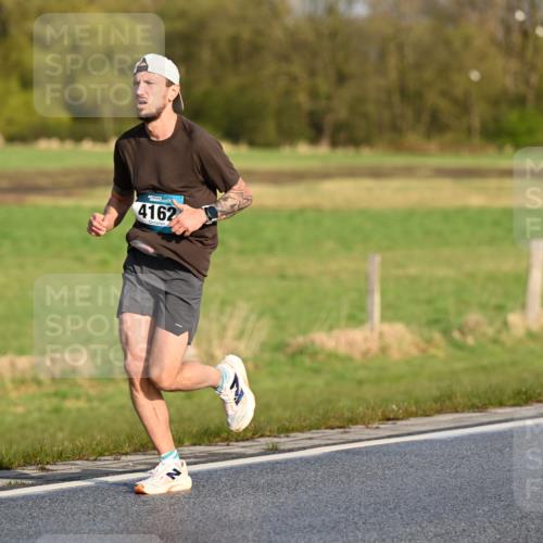 12.04.2026 - 45. Internationalen Wilhelmsburger Insellauf Dr. Thomas Lammeyer http://msf.ph/oto/9431163 12.04.2026 09:10:38 Laufen 4162, 2 meine-sportfotos.de