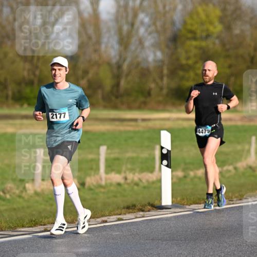 12.04.2026 - 45. Internationalen Wilhelmsburger Insellauf Dr. Thomas Lammeyer http://msf.ph/oto/9431176 12.04.2026 09:10:40 Laufen 2177, 4475 meine-sportfotos.de