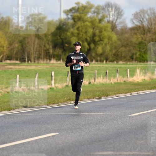 12.04.2026 - 45. Internationalen Wilhelmsburger Insellauf Dr. Thomas Lammeyer http://msf.ph/oto/9431185 12.04.2026 09:10:43 Laufen 5592 meine-sportfotos.de