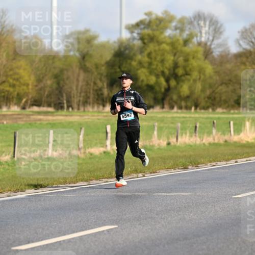 12.04.2026 - 45. Internationalen Wilhelmsburger Insellauf Dr. Thomas Lammeyer http://msf.ph/oto/9431187 12.04.2026 09:10:43 Laufen 5592 meine-sportfotos.de
