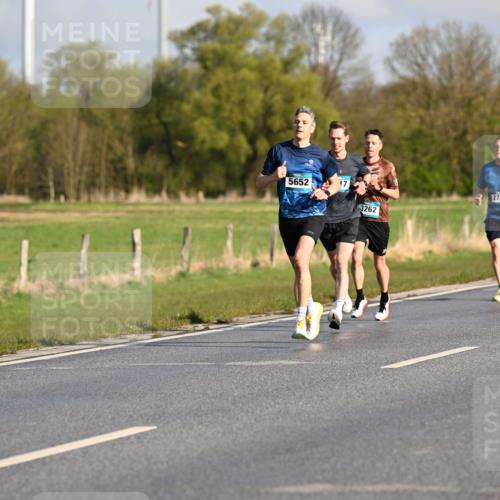 12.04.2026 - 45. Internationalen Wilhelmsburger Insellauf Dr. Thomas Lammeyer http://msf.ph/oto/9431209 12.04.2026 09:10:51 Laufen 5652, 17, 2789, 3262 meine-sportfotos.de