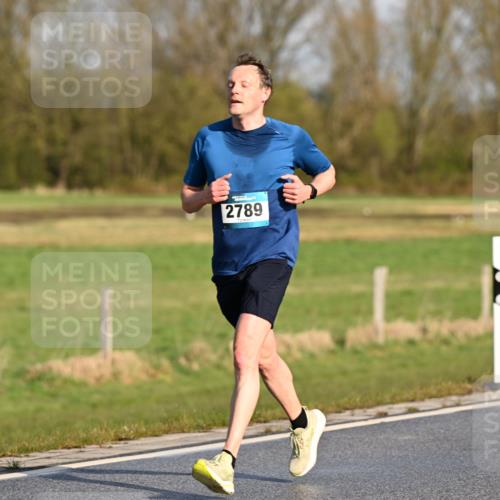 12.04.2026 - 45. Internationalen Wilhelmsburger Insellauf Dr. Thomas Lammeyer http://msf.ph/oto/9431246 12.04.2026 09:10:57 Laufen 2789 meine-sportfotos.de