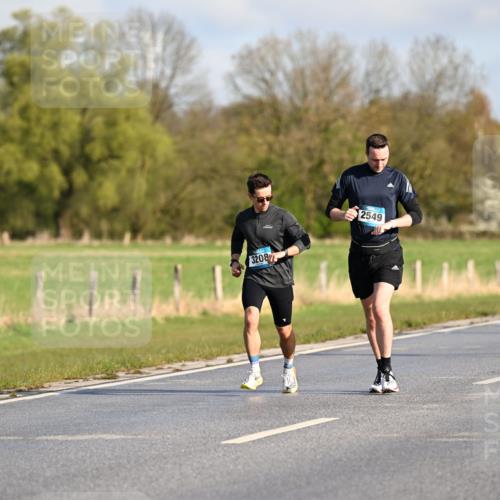 12.04.2026 - 45. Internationalen Wilhelmsburger Insellauf Dr. Thomas Lammeyer http://msf.ph/oto/9431279 12.04.2026 09:11:09 Laufen 3208, 2549, 4003, 4291 meine-sportfotos.de
