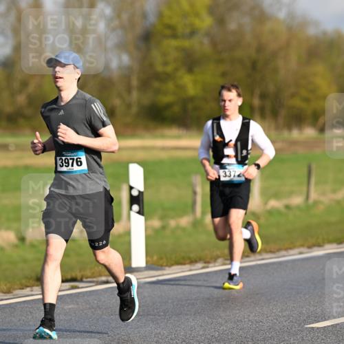12.04.2026 - 45. Internationalen Wilhelmsburger Insellauf Dr. Thomas Lammeyer http://msf.ph/oto/9431325 12.04.2026 09:11:18 Laufen 3976, 33724, 226 meine-sportfotos.de