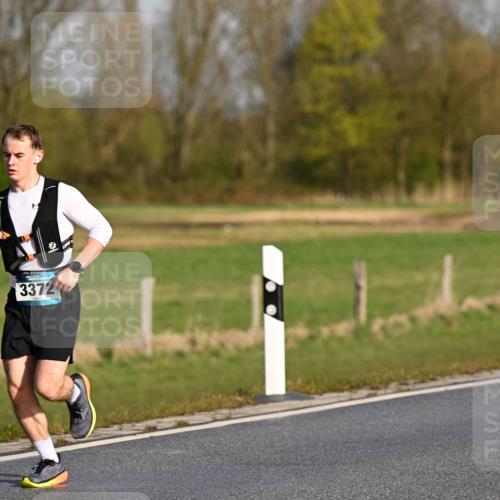 12.04.2026 - 45. Internationalen Wilhelmsburger Insellauf Dr. Thomas Lammeyer http://msf.ph/oto/9431331 12.04.2026 09:11:19 Laufen 3372 meine-sportfotos.de