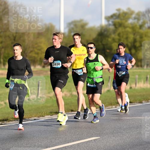 12.04.2026 - 45. Internationalen Wilhelmsburger Insellauf Dr. Thomas Lammeyer http://msf.ph/oto/9431341 12.04.2026 09:11:22 Laufen 3930, 226, 02, 368, 3289 meine-sportfotos.de