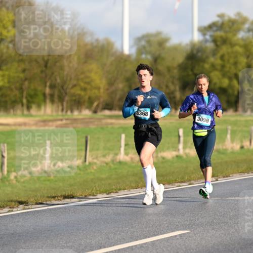 12.04.2026 - 45. Internationalen Wilhelmsburger Insellauf Dr. Thomas Lammeyer http://msf.ph/oto/9431358 12.04.2026 09:11:25 Laufen 3368, 3099 meine-sportfotos.de
