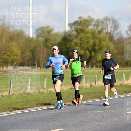 12.04.2026 - 45. Internationalen Wilhelmsburger Insellauf Dr. Thomas Lammeyer http://msf.ph/oto/9431383 12.04.2026 09:11:34 Laufen 5694, 3776, 2212 meine-sportfotos.de