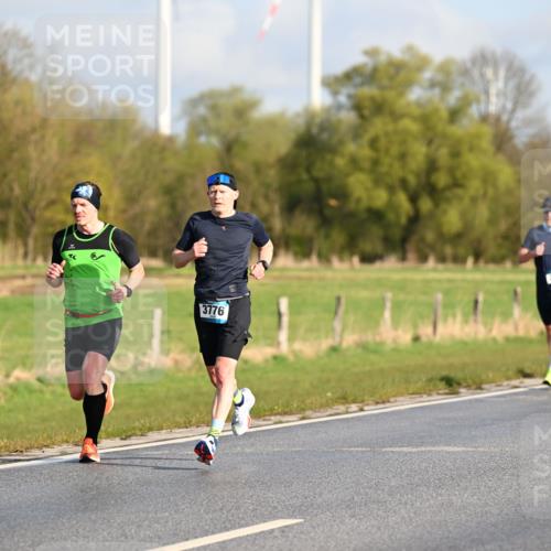 12.04.2026 - 45. Internationalen Wilhelmsburger Insellauf Dr. Thomas Lammeyer http://msf.ph/oto/9431391 12.04.2026 09:11:35 Laufen 5684, 3776 meine-sportfotos.de