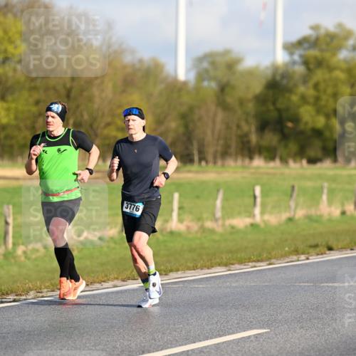 12.04.2026 - 45. Internationalen Wilhelmsburger Insellauf Dr. Thomas Lammeyer http://msf.ph/oto/9431395 12.04.2026 09:11:36 Laufen 5684, 3776, 2212 meine-sportfotos.de