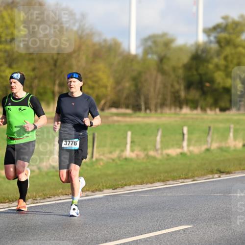 12.04.2026 - 45. Internationalen Wilhelmsburger Insellauf Dr. Thomas Lammeyer http://msf.ph/oto/9431397 12.04.2026 09:11:36 Laufen 3776, 2212 meine-sportfotos.de
