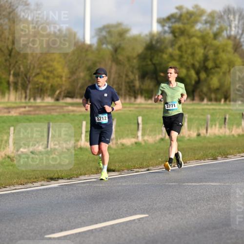 12.04.2026 - 45. Internationalen Wilhelmsburger Insellauf Dr. Thomas Lammeyer http://msf.ph/oto/9431407 12.04.2026 09:11:38 Laufen 2212, 3771 meine-sportfotos.de