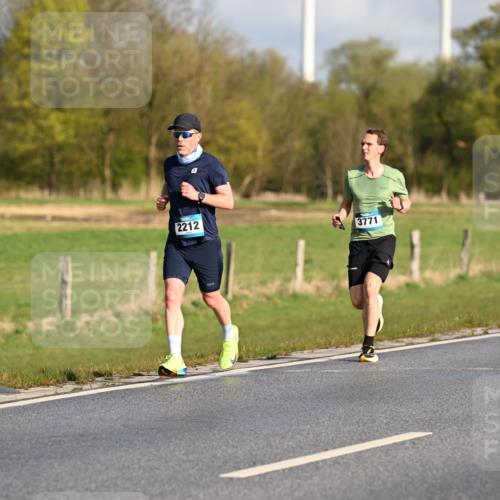 12.04.2026 - 45. Internationalen Wilhelmsburger Insellauf Dr. Thomas Lammeyer http://msf.ph/oto/9431413 12.04.2026 09:11:39 Laufen 2212, 3771 meine-sportfotos.de