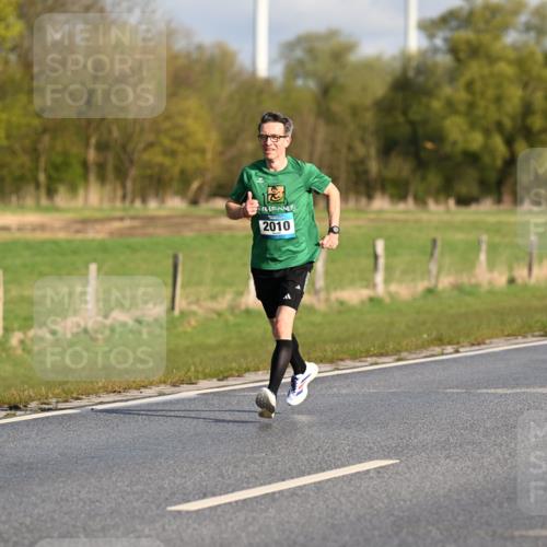 12.04.2026 - 45. Internationalen Wilhelmsburger Insellauf Dr. Thomas Lammeyer http://msf.ph/oto/9431456 12.04.2026 09:11:48 Laufen 0, 2010 meine-sportfotos.de