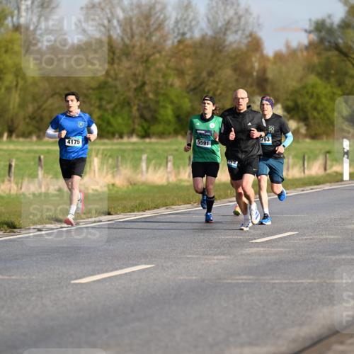12.04.2026 - 45. Internationalen Wilhelmsburger Insellauf Dr. Thomas Lammeyer http://msf.ph/oto/9431489 12.04.2026 09:11:55 Laufen 2793, 5591, 4175 meine-sportfotos.de