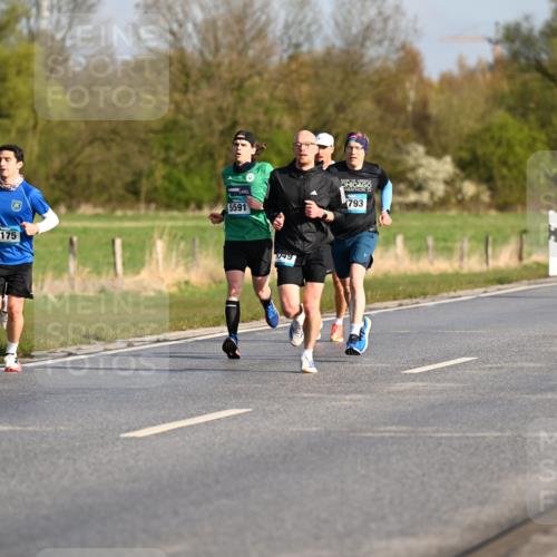 12.04.2026 - 45. Internationalen Wilhelmsburger Insellauf Dr. Thomas Lammeyer http://msf.ph/oto/9431493 12.04.2026 09:11:56 Laufen 4175, 5591, 793, 1049 meine-sportfotos.de