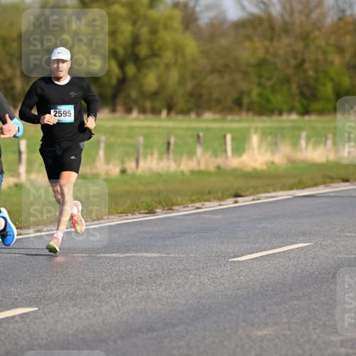 12.04.2026 - 45. Internationalen Wilhelmsburger Insellauf Dr. Thomas Lammeyer http://msf.ph/oto/9431516 12.04.2026 09:12:00 Laufen 22, 2793, 2595, 5146 meine-sportfotos.de