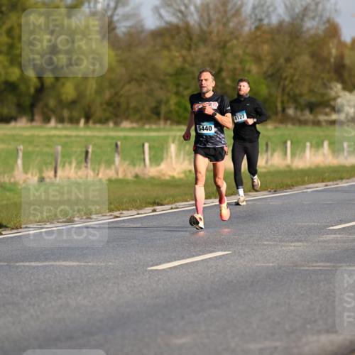 12.04.2026 - 45. Internationalen Wilhelmsburger Insellauf Dr. Thomas Lammeyer http://msf.ph/oto/9431522 12.04.2026 09:12:02 Laufen 5440, 4127 meine-sportfotos.de