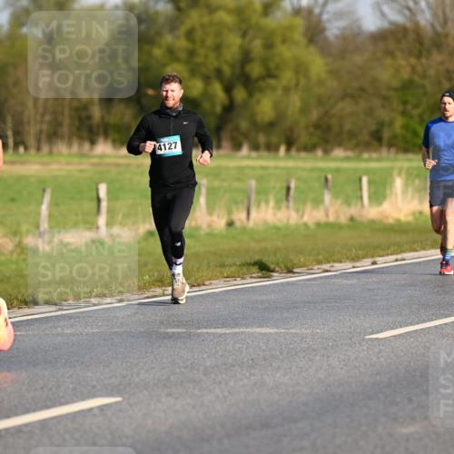 12.04.2026 - 45. Internationalen Wilhelmsburger Insellauf Dr. Thomas Lammeyer http://msf.ph/oto/9431542 12.04.2026 09:12:06 Laufen 5440, 4127 meine-sportfotos.de