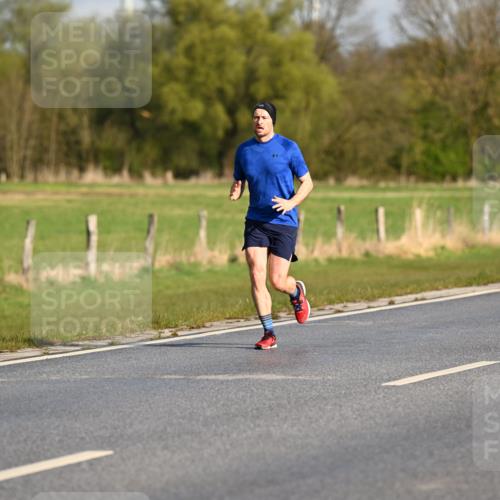 12.04.2026 - 45. Internationalen Wilhelmsburger Insellauf Dr. Thomas Lammeyer http://msf.ph/oto/9431551 12.04.2026 09:12:08 Laufen  meine-sportfotos.de