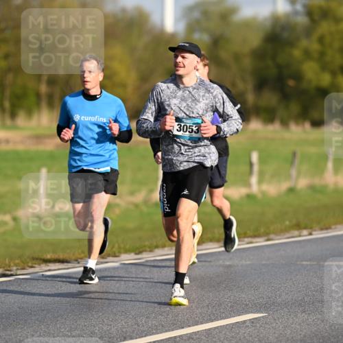 12.04.2026 - 45. Internationalen Wilhelmsburger Insellauf Dr. Thomas Lammeyer http://msf.ph/oto/9431603 12.04.2026 09:12:18 Laufen 3053 meine-sportfotos.de