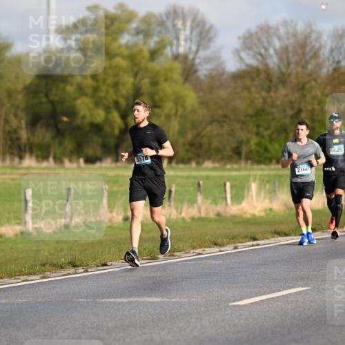 12.04.2026 - 45. Internationalen Wilhelmsburger Insellauf Dr. Thomas Lammeyer http://msf.ph/oto/9431615 12.04.2026 09:12:23 Laufen 3578, 2160, 5629, 5503, 4575 meine-sportfotos.de
