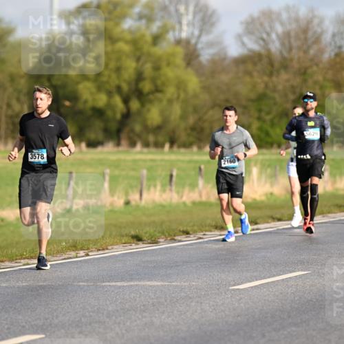 12.04.2026 - 45. Internationalen Wilhelmsburger Insellauf Dr. Thomas Lammeyer http://msf.ph/oto/9431624 12.04.2026 09:12:24 Laufen 3578, 2160, 5629 meine-sportfotos.de