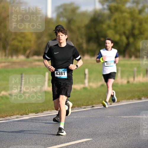 12.04.2026 - 45. Internationalen Wilhelmsburger Insellauf Dr. Thomas Lammeyer http://msf.ph/oto/9431661 12.04.2026 09:12:30 Laufen 4381, 4027 meine-sportfotos.de