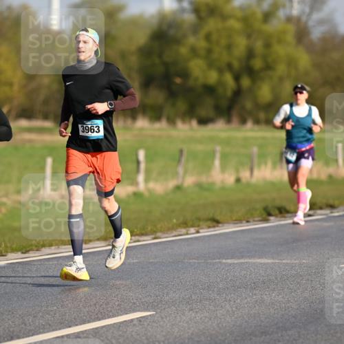 12.04.2026 - 45. Internationalen Wilhelmsburger Insellauf Dr. Thomas Lammeyer http://msf.ph/oto/9431700 12.04.2026 09:12:37 Laufen 3963 meine-sportfotos.de