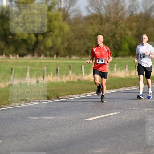 12.04.2026 - 45. Internationalen Wilhelmsburger Insellauf Dr. Thomas Lammeyer http://msf.ph/oto/9431760 12.04.2026 09:12:50 Laufen 2, 3351, 3561, 4528 meine-sportfotos.de