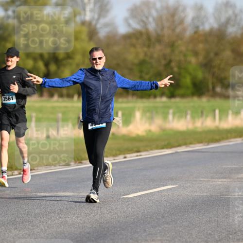 12.04.2026 - 45. Internationalen Wilhelmsburger Insellauf Dr. Thomas Lammeyer http://msf.ph/oto/9431787 12.04.2026 09:12:54 Laufen 3561 meine-sportfotos.de