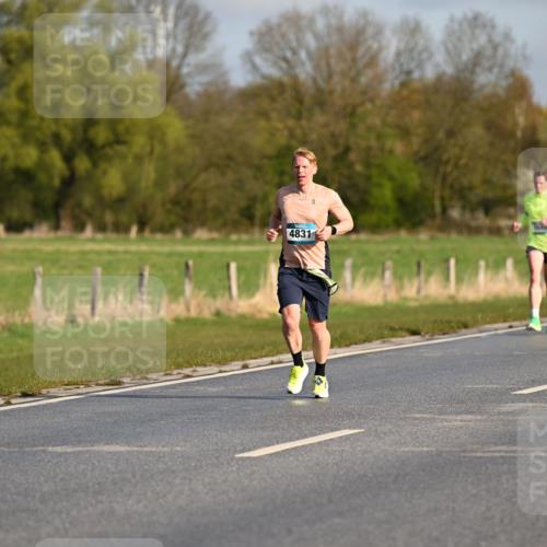 12.04.2026 - 45. Internationalen Wilhelmsburger Insellauf Dr. Thomas Lammeyer http://msf.ph/oto/9431801 12.04.2026 09:12:57 Laufen 4831, 4460 meine-sportfotos.de