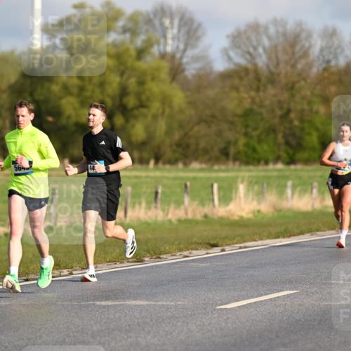 12.04.2026 - 45. Internationalen Wilhelmsburger Insellauf Dr. Thomas Lammeyer http://msf.ph/oto/9431832 12.04.2026 09:13:03 Laufen 564, 44 meine-sportfotos.de
