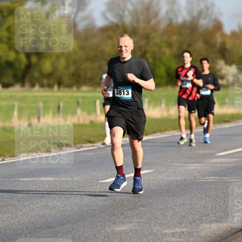 12.04.2026 - 45. Internationalen Wilhelmsburger Insellauf Dr. Thomas Lammeyer http://msf.ph/oto/9431882 12.04.2026 09:13:15 Laufen 3813 meine-sportfotos.de