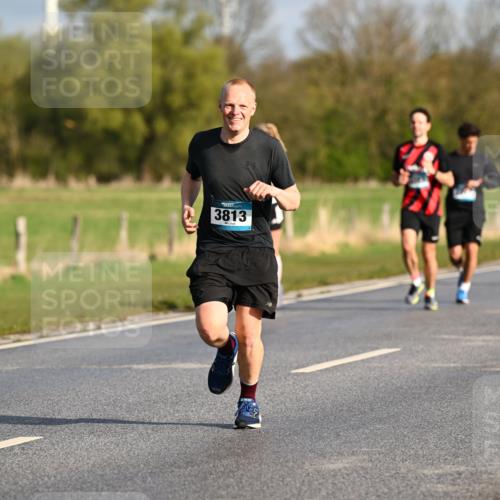 12.04.2026 - 45. Internationalen Wilhelmsburger Insellauf Dr. Thomas Lammeyer http://msf.ph/oto/9431887 12.04.2026 09:13:16 Laufen 3813 meine-sportfotos.de